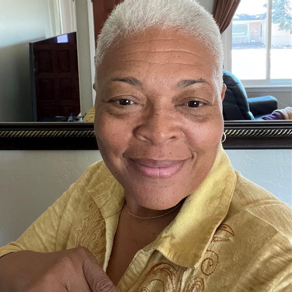 <em>Amara Hassan, 62 years old</em>